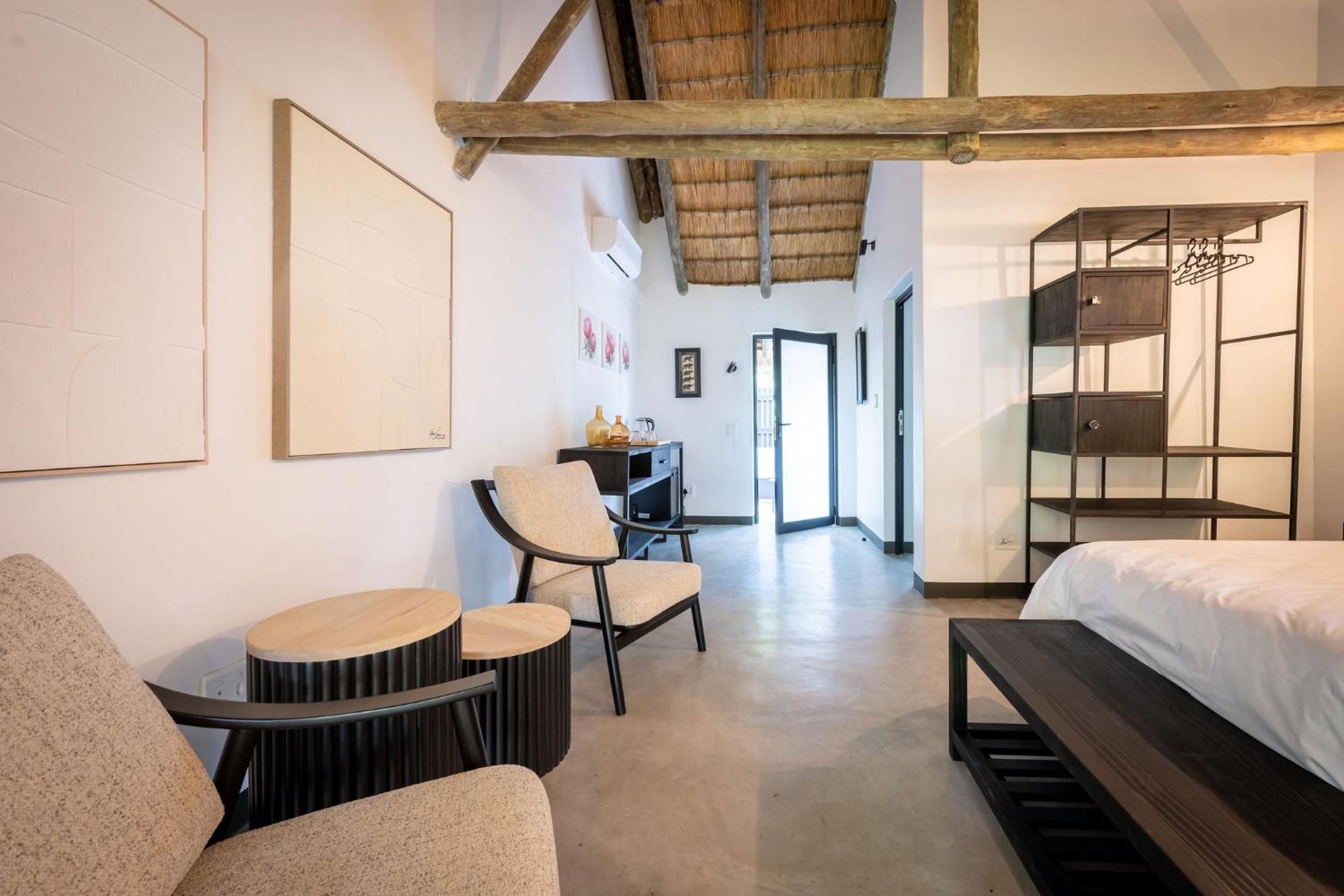 Sunbirds Oasis Lodge Hoedspruit Ruang foto